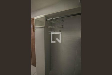 Área de Serviço de apartamento para alugar com 2 quartos, 70m² em Trobogy, Salvador
