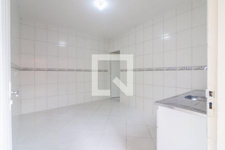 Cozinha de casa para alugar com 1 quarto, 180m² em Jardim Ester Yolanda, São Paulo