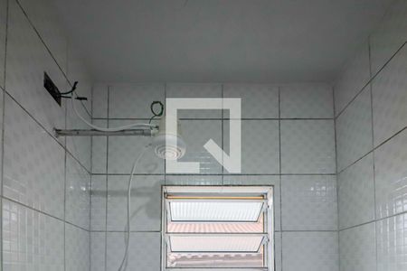 Banheiro de casa para alugar com 1 quarto, 180m² em Jardim Ester Yolanda, São Paulo