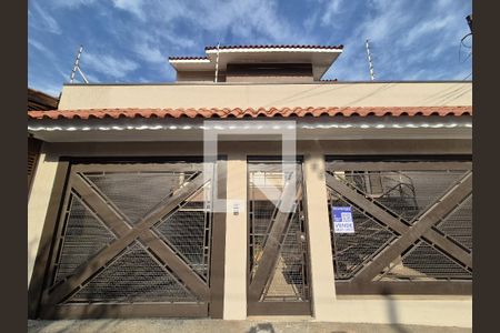 Fachada de casa à venda com 5 quartos, 430m² em Vila Metalúrgica, Santo André