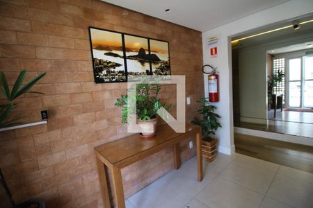 Hall de entrada de apartamento para alugar com 2 quartos, 47m² em Irajá, Rio de Janeiro