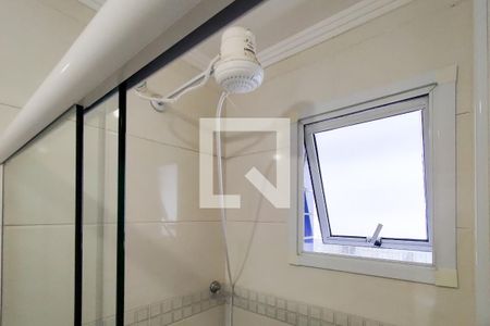 Banheiro da Suíte 1 de apartamento para alugar com 2 quartos, 87m² em Canto do Forte, Praia Grande