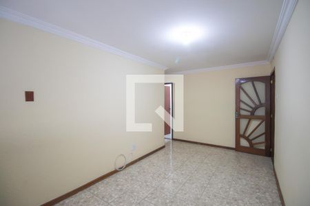 Sala de casa de condomínio para alugar com 3 quartos, 50m² em Rocha, São Gonçalo