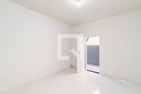 Sala de casa para alugar com 1 quarto, 50m² em Jardim América, Rio de Janeiro