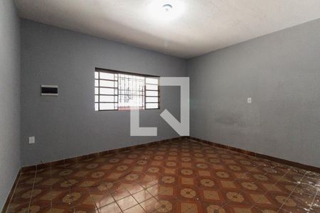Quarto de casa para alugar com 1 quarto, 42m² em Cidade Nitro Operária, São Paulo