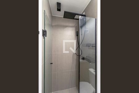 Banheiro de kitnet/studio para alugar com 1 quarto, 26m² em Vila Olímpia, São Paulo