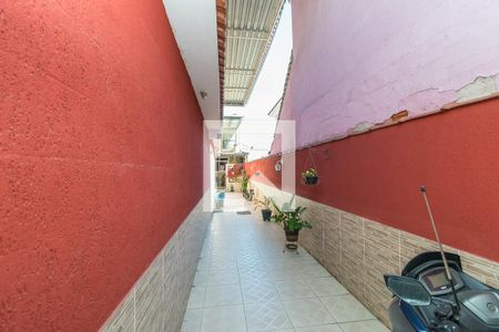 Garagem de casa à venda com 4 quartos, 150m² em Irajá, Rio de Janeiro