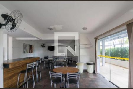 Apartamento à venda com 3 quartos, 70m² em Aclimação, São Paulo