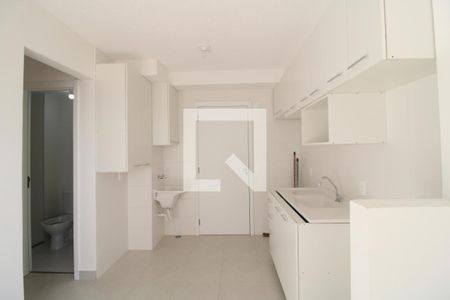 Sala/Cozinha de apartamento para alugar com 2 quartos, 32m² em Socorro, São Paulo