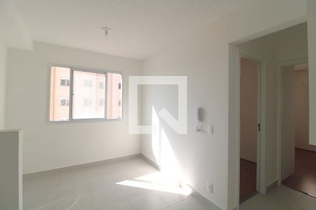 Sala/Cozinha de apartamento para alugar com 2 quartos, 32m² em Socorro, São Paulo