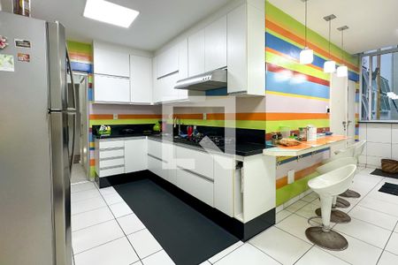 Cozinha de apartamento à venda com 4 quartos, 288m² em Copacabana, Rio de Janeiro