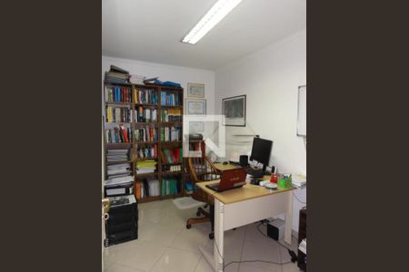 Casa à venda com 4 quartos, 311m² em Jardim Nossa Senhora Aparecida, São Paulo