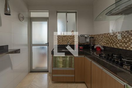Cozinha de apartamento à venda com 3 quartos, 175m² em Dona Clara, Belo Horizonte