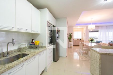 Cozinha de apartamento à venda com 3 quartos, 156m² em Centro, Canoas