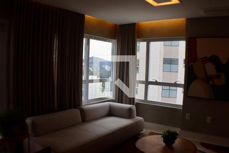 Sala de apartamento à venda com 4 quartos, 200m² em Alphaville Empresarial, Barueri