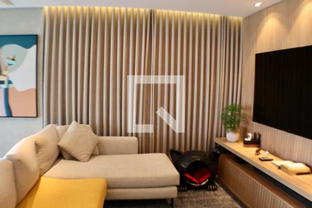 Sala de TV de apartamento à venda com 4 quartos, 200m² em Alphaville Empresarial, Barueri