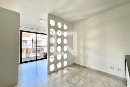 Sala de kitnet/studio para alugar com 1 quarto, 33m² em Mirandópolis, São Paulo