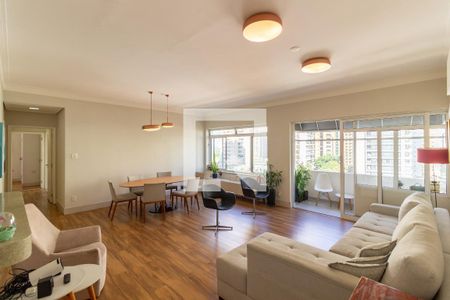 Sala de apartamento à venda com 3 quartos, 128m² em Vila Mariana, São Paulo