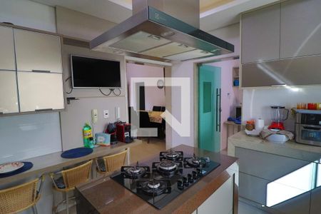 Cozinha de casa de condomínio para alugar com 5 quartos, 400m² em Gávea, Uberlândia