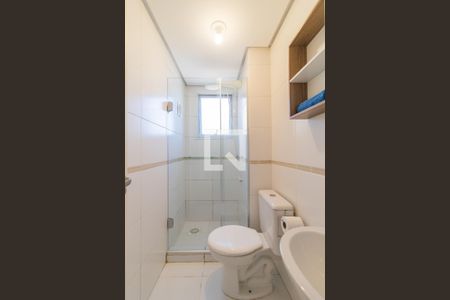 Banheiro de apartamento à venda com 3 quartos, 63m² em Aberta dos Morros, Porto Alegre