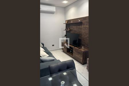 Sala de casa à venda com 3 quartos, 180m² em Vila da Saúde, São Paulo