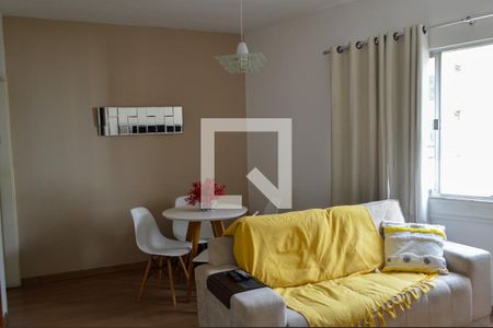 Sala de apartamento para alugar com 1 quarto, 42m² em Tanque, Rio de Janeiro