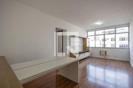 Sala de apartamento para alugar com 2 quartos, 70m² em Tijuca, Rio de Janeiro