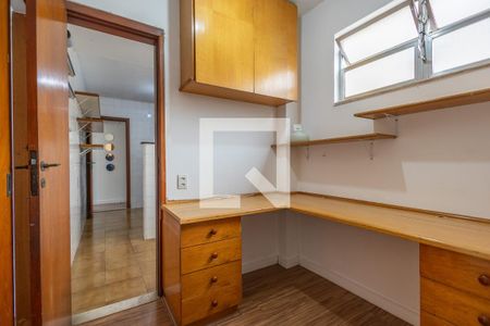 Quarto de Serviço de apartamento para alugar com 2 quartos, 70m² em Tijuca, Rio de Janeiro