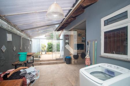 Área de Serviço de casa à venda com 3 quartos, 196m² em Chapéu do Sol, Porto Alegre