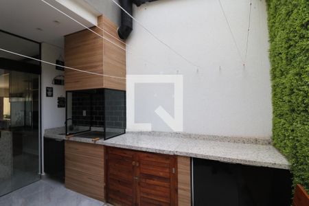 Churrasqueira de casa à venda com 3 quartos, 100m² em Vila Olinda, São Paulo