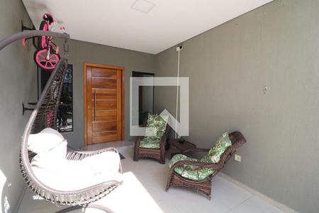 Garagem de casa à venda com 3 quartos, 100m² em Vila Olinda, São Paulo