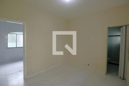 Suíte de casa para alugar com 2 quartos, 99m² em Osvaldo Cruz, Rio de Janeiro