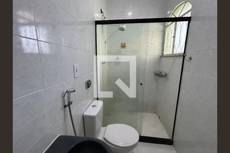 Banheiro da Suíte de casa para alugar com 2 quartos, 99m² em Osvaldo Cruz, Rio de Janeiro