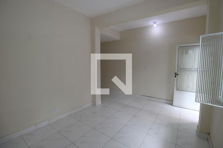 Sala de casa para alugar com 2 quartos, 99m² em Osvaldo Cruz, Rio de Janeiro