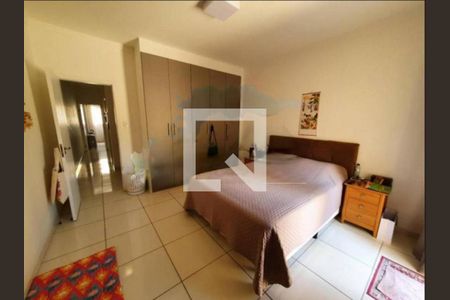 Casa à venda com 3 quartos, 210m² em Cambuci, São Paulo