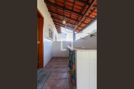 Área de Serviço de casa à venda com 2 quartos, 450m² em São Pedro (venda Nova), Belo Horizonte
