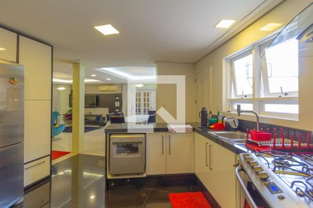 Cozinha de casa à venda com 3 quartos, 327m² em Estância Velha, Canoas
