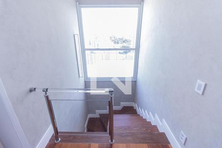 Escada de apartamento à venda com 3 quartos, 335m² em Ipiranga, São Paulo