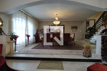 Sala 1 de casa à venda com 3 quartos, 450m² em Tanque, Rio de Janeiro