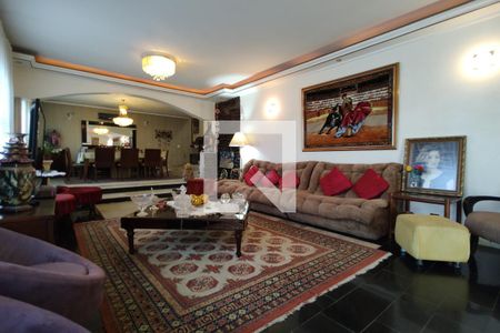 Sala 1 de casa à venda com 3 quartos, 450m² em Tanque, Rio de Janeiro