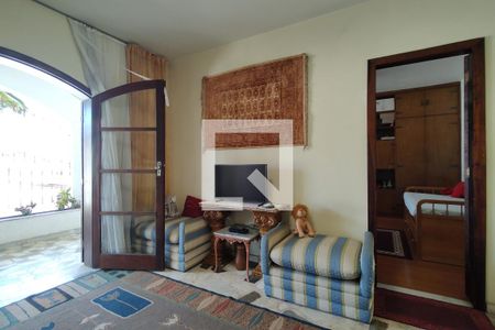 Sala 2 de casa à venda com 3 quartos, 450m² em Tanque, Rio de Janeiro