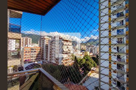 Vista da Sala de apartamento à venda com 3 quartos, 157m² em Vila Isabel, Rio de Janeiro