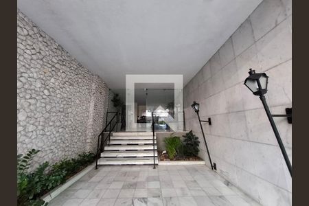 Área comum - Entrada de apartamento à venda com 3 quartos, 128m² em Laranjeiras, Rio de Janeiro