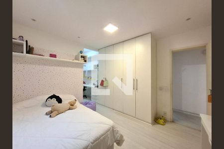 Quarto  de apartamento à venda com 3 quartos, 128m² em Laranjeiras, Rio de Janeiro