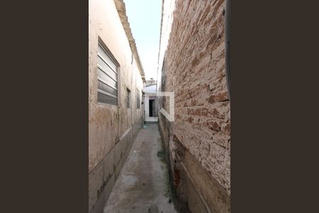 Corredor de casa à venda com 1 quarto, 250m² em Jardim Iva, São Paulo