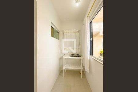 Cozinha de apartamento para alugar com 1 quarto, 40m² em Ingleses Norte, Florianópolis