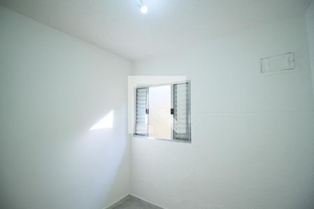 Quarto 2 de casa para alugar com 2 quartos, 70m² em Chácara Mafalda, São Paulo