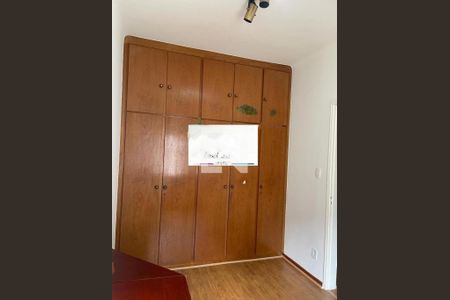 Casa à venda com 3 quartos, 167m² em Cambuci, São Paulo