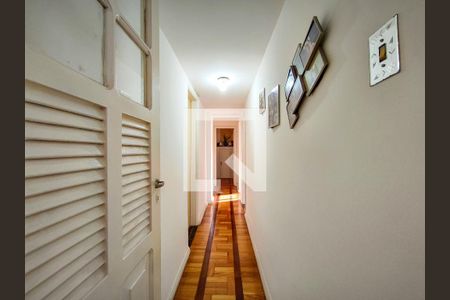 Corredor de apartamento à venda com 3 quartos, 120m² em Tijuca, Rio de Janeiro