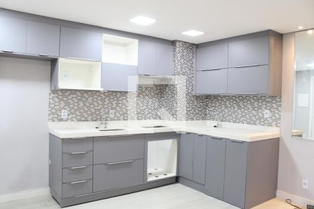 Sala/Cozinha de apartamento à venda com 1 quarto, 33m² em Água Rasa, São Paulo